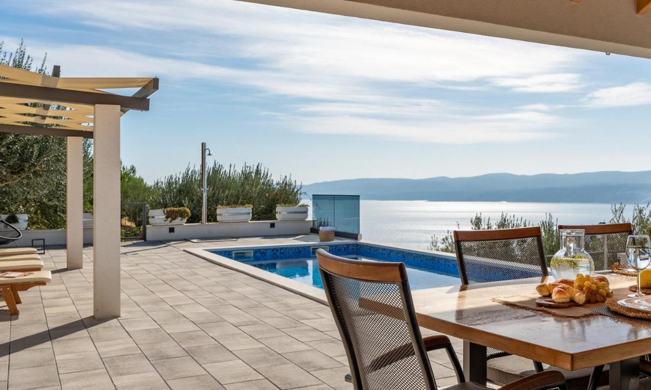Villa Dream With Private Pool, 2 Bedrooms With En-Suite Bathrooms, Sea View Omis Bagian luar foto