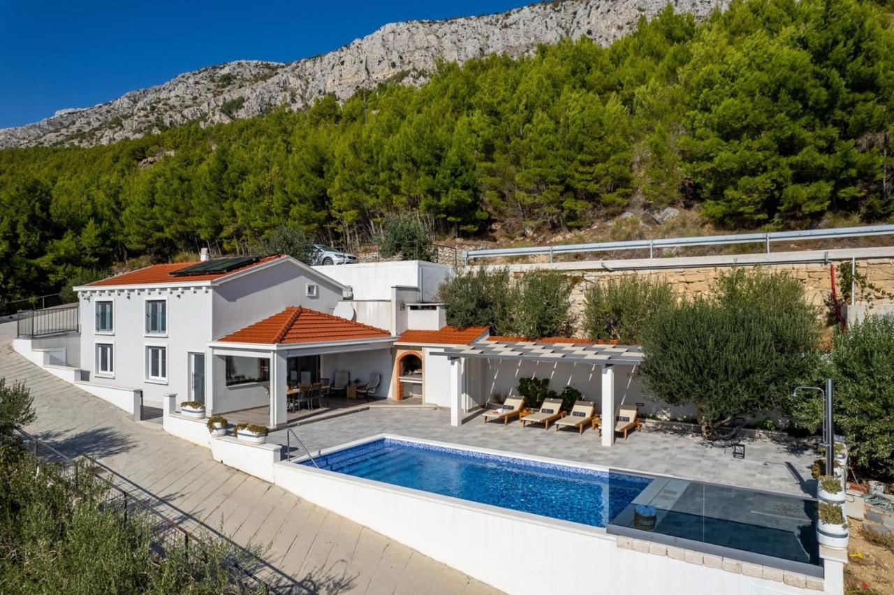Villa Dream With Private Pool, 2 Bedrooms With En-Suite Bathrooms, Sea View Omis Bagian luar foto
