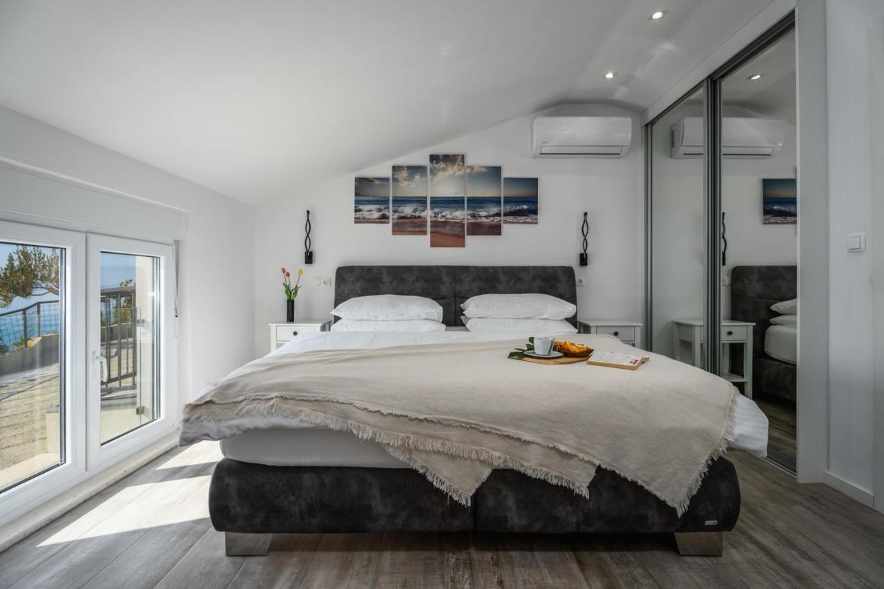 Villa Dream With Private Pool, 2 Bedrooms With En-Suite Bathrooms, Sea View Omis Bagian luar foto