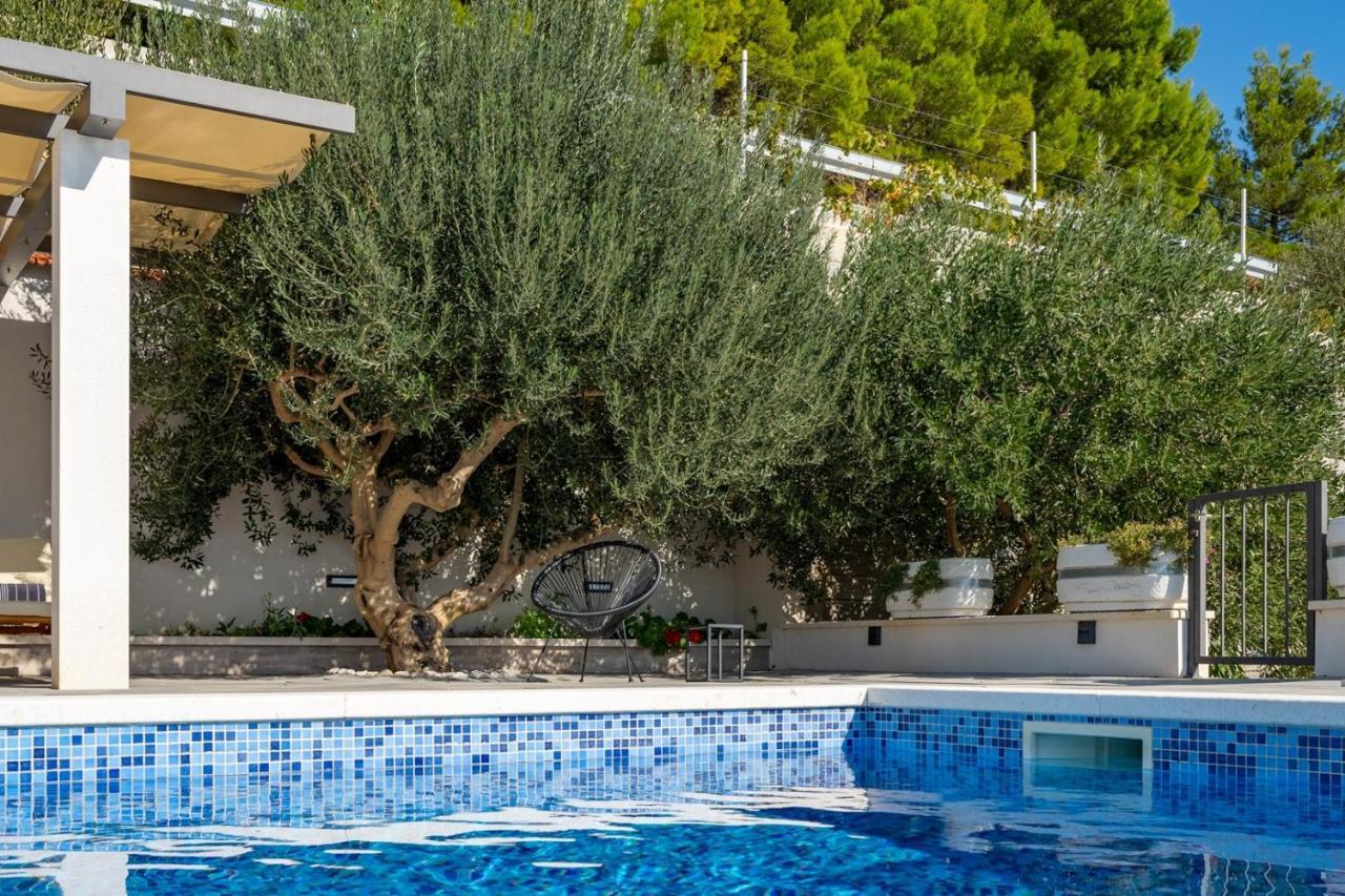 Villa Dream With Private Pool, 2 Bedrooms With En-Suite Bathrooms, Sea View Omis Bagian luar foto