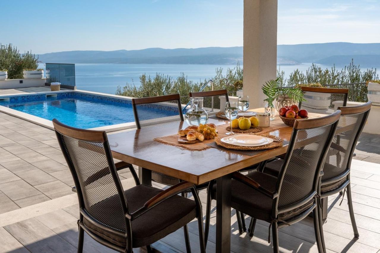 Villa Dream With Private Pool, 2 Bedrooms With En-Suite Bathrooms, Sea View Omis Bagian luar foto