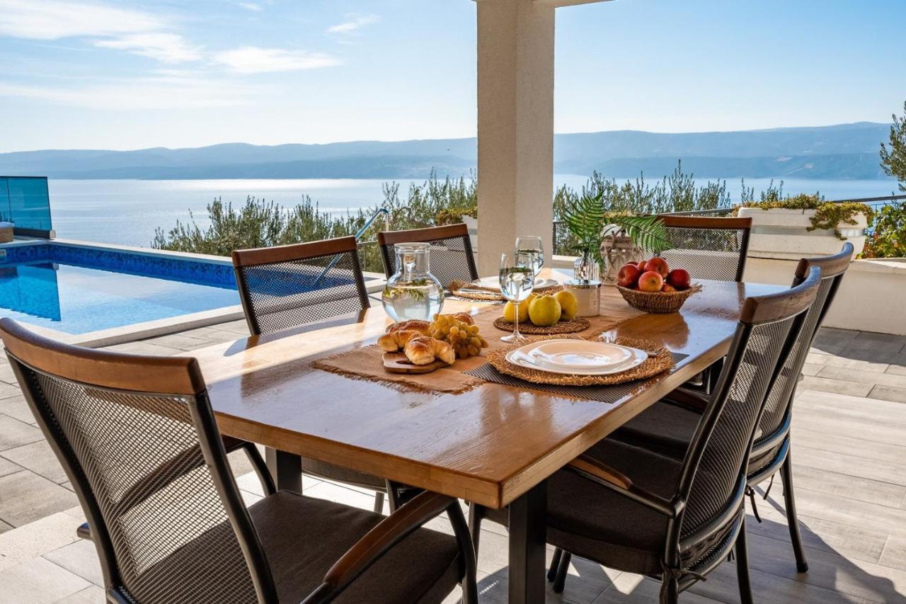 Villa Dream With Private Pool, 2 Bedrooms With En-Suite Bathrooms, Sea View Omis Bagian luar foto