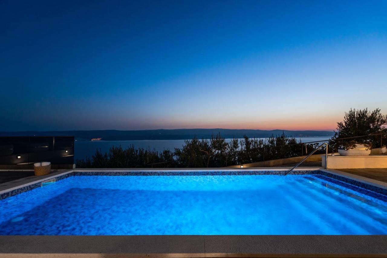 Villa Dream With Private Pool, 2 Bedrooms With En-Suite Bathrooms, Sea View Omis Bagian luar foto